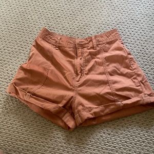 BDG Highwaisted shorts